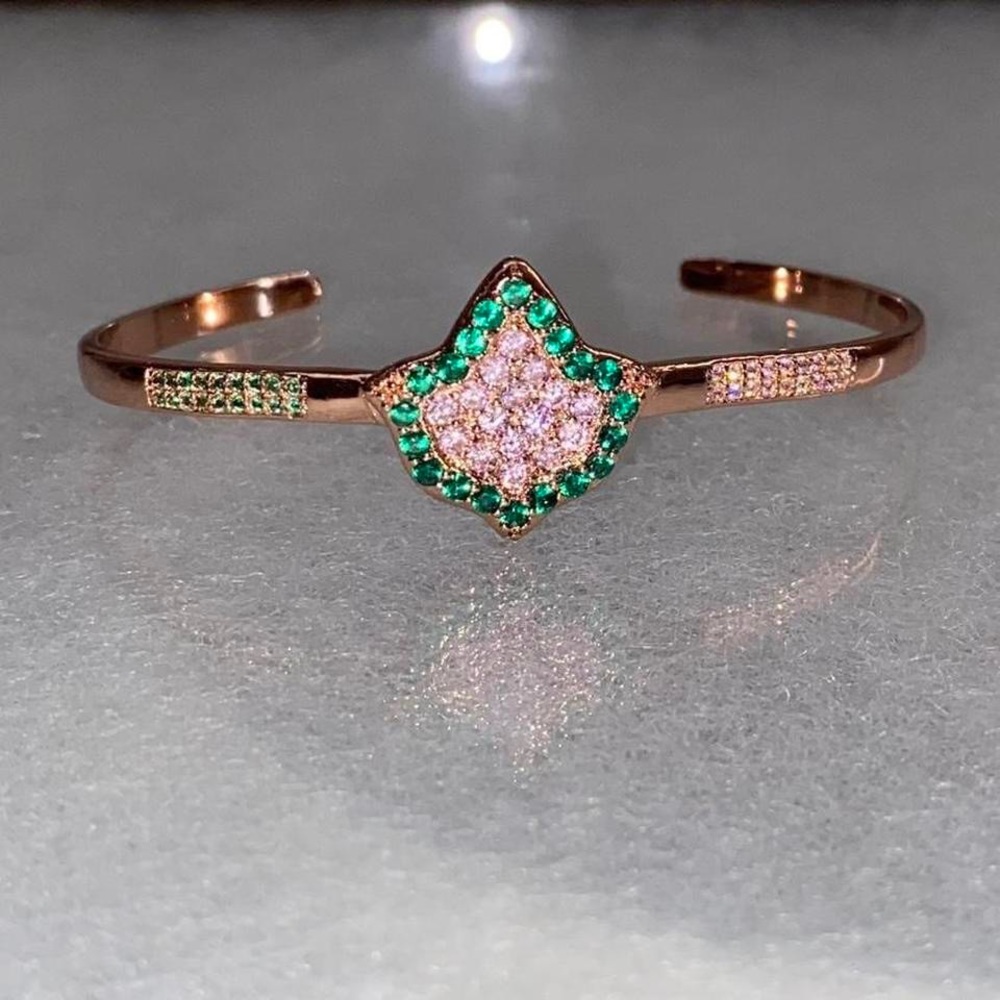 [SOLD]🌹Vintage Dainty Rhinestone Rose Gold Bracelet 🌹